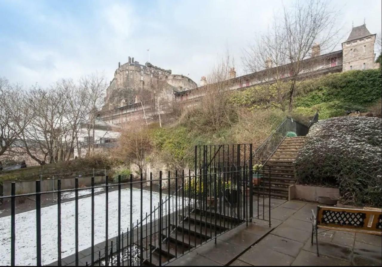 Charming 1 Bed Apartment With Castle View Edinburgh Exterior photo